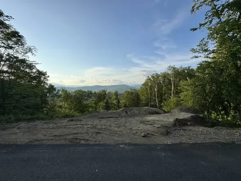 137 Weetamoo Trail Campton NH 03223