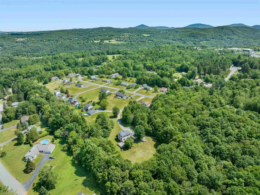 26 Conti Circle Barre Town VT 05641