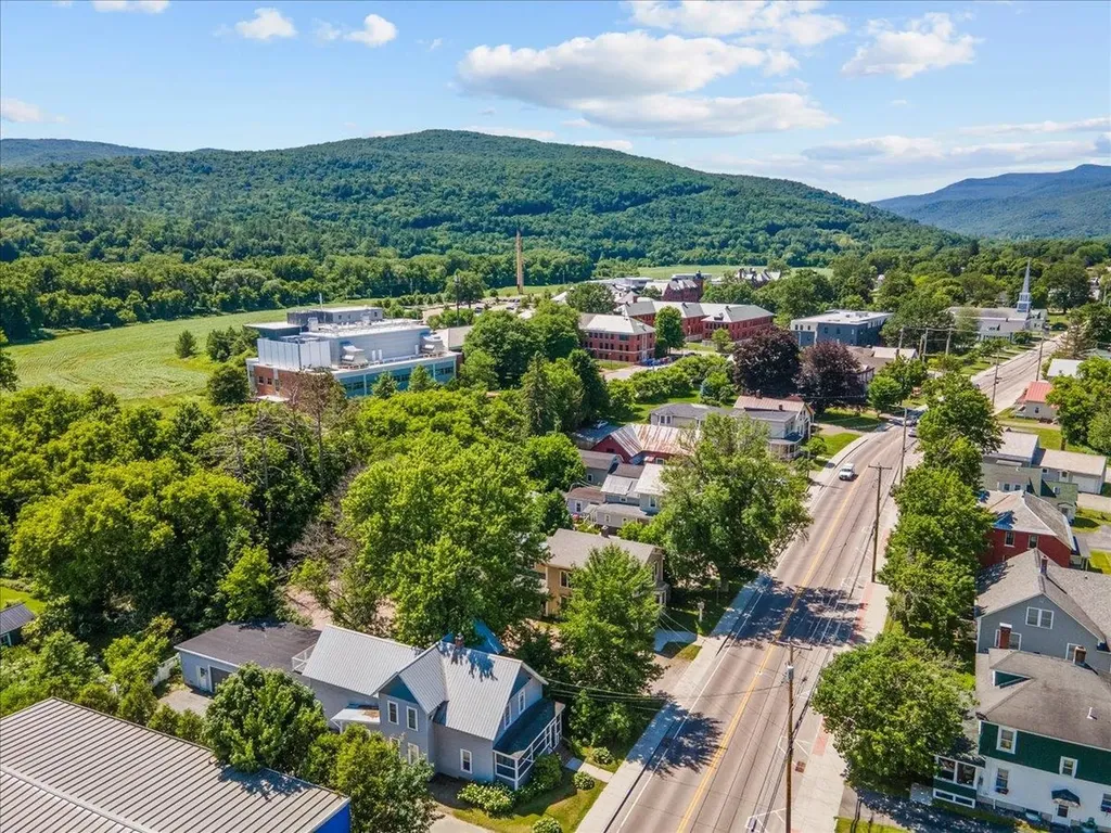 143 South Main Street Waterbury VT 05676