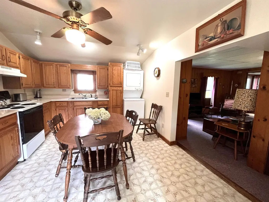 121 East Lake Road Ludlow VT 05149