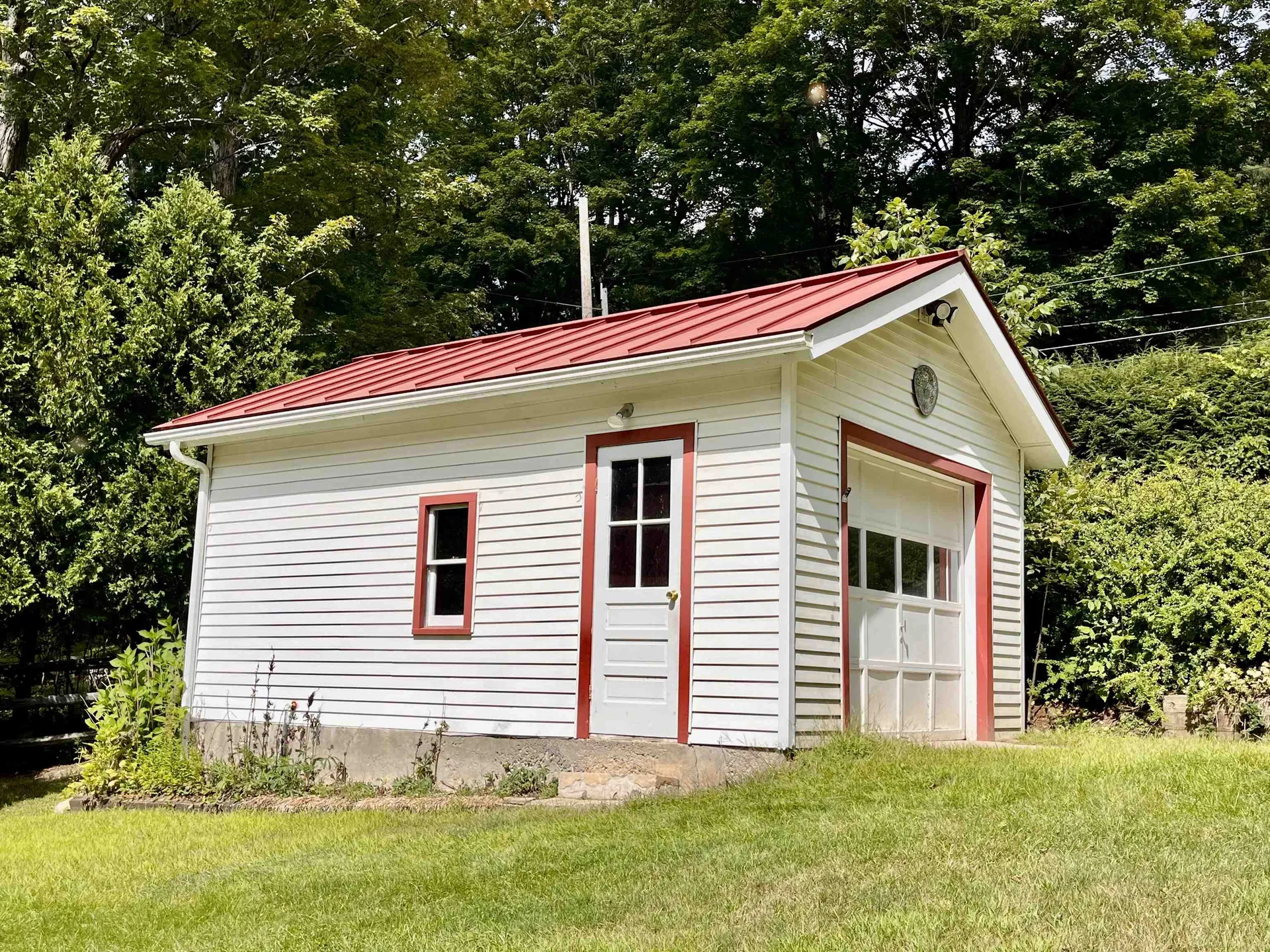 121 East Lake Road Ludlow VT 05149