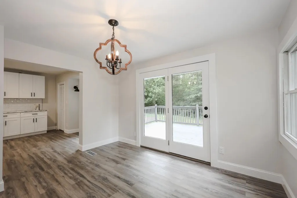 20 Mountain Road Epsom NH 03234