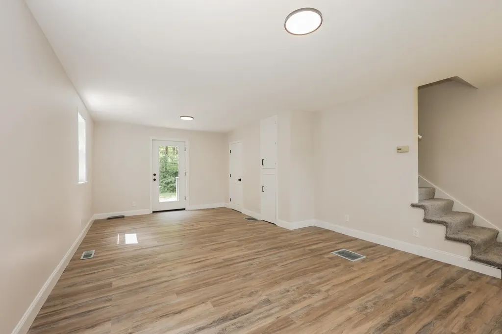 20 Mountain Road Epsom NH 03234