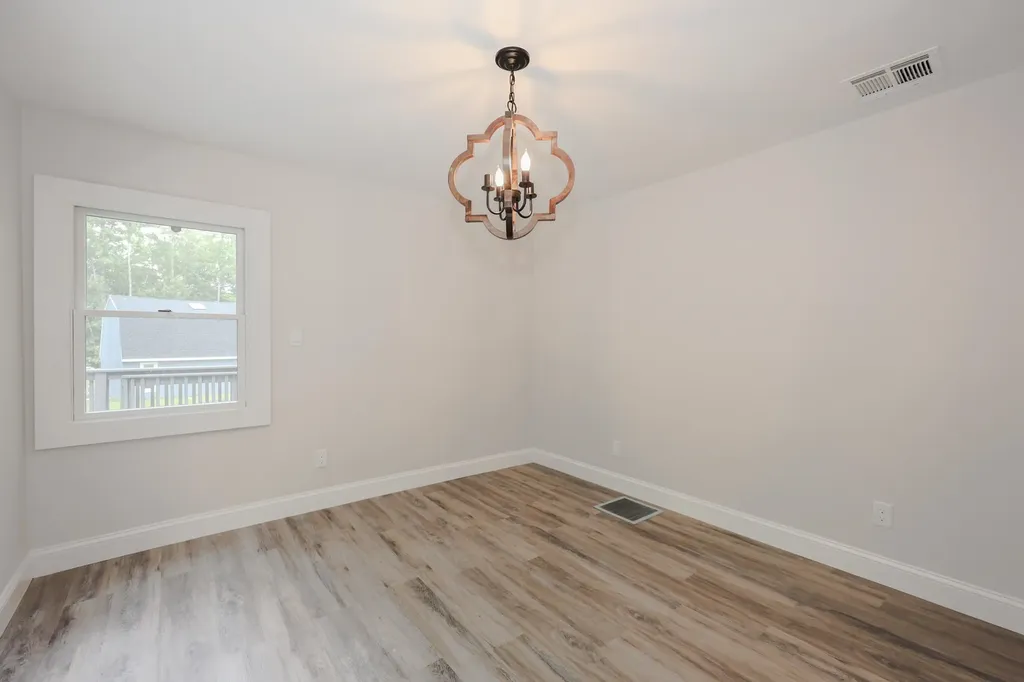 20 Mountain Road Epsom NH 03234