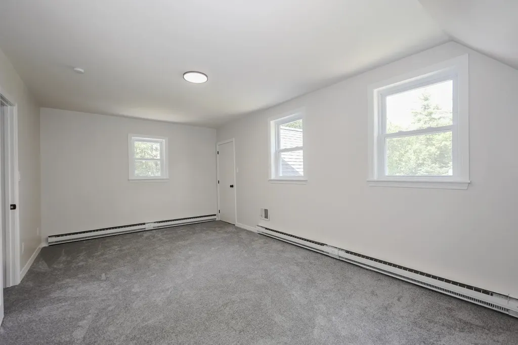 20 Mountain Road Epsom NH 03234