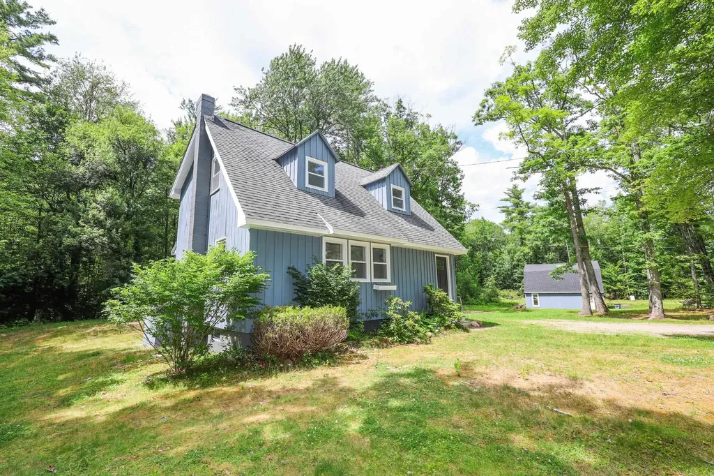 20 Mountain Road Epsom NH 03234