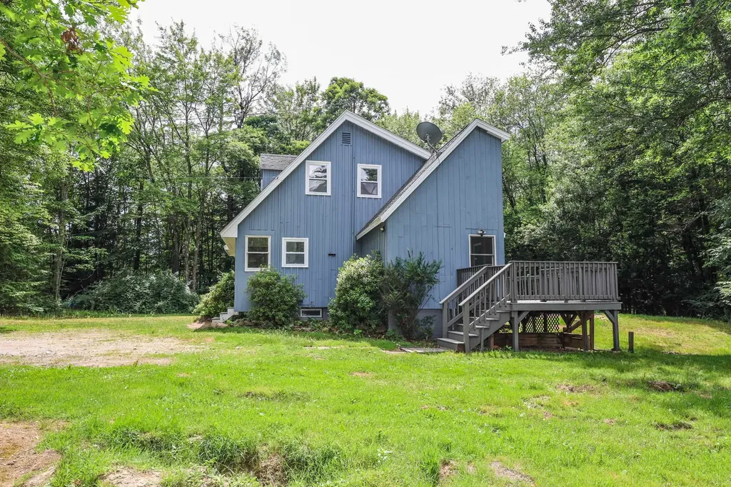 20 Mountain Road Epsom NH 03234