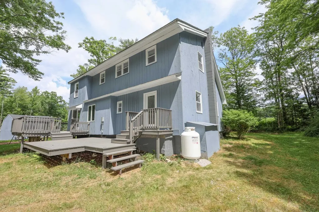 20 Mountain Road Epsom NH 03234