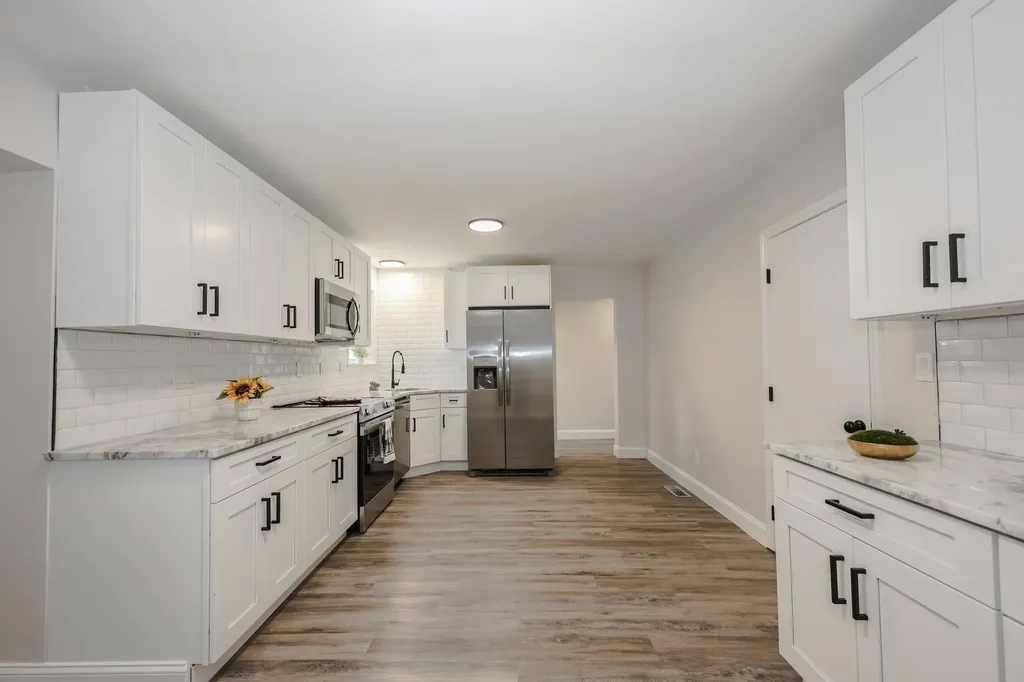 20 Mountain Road Epsom NH 03234