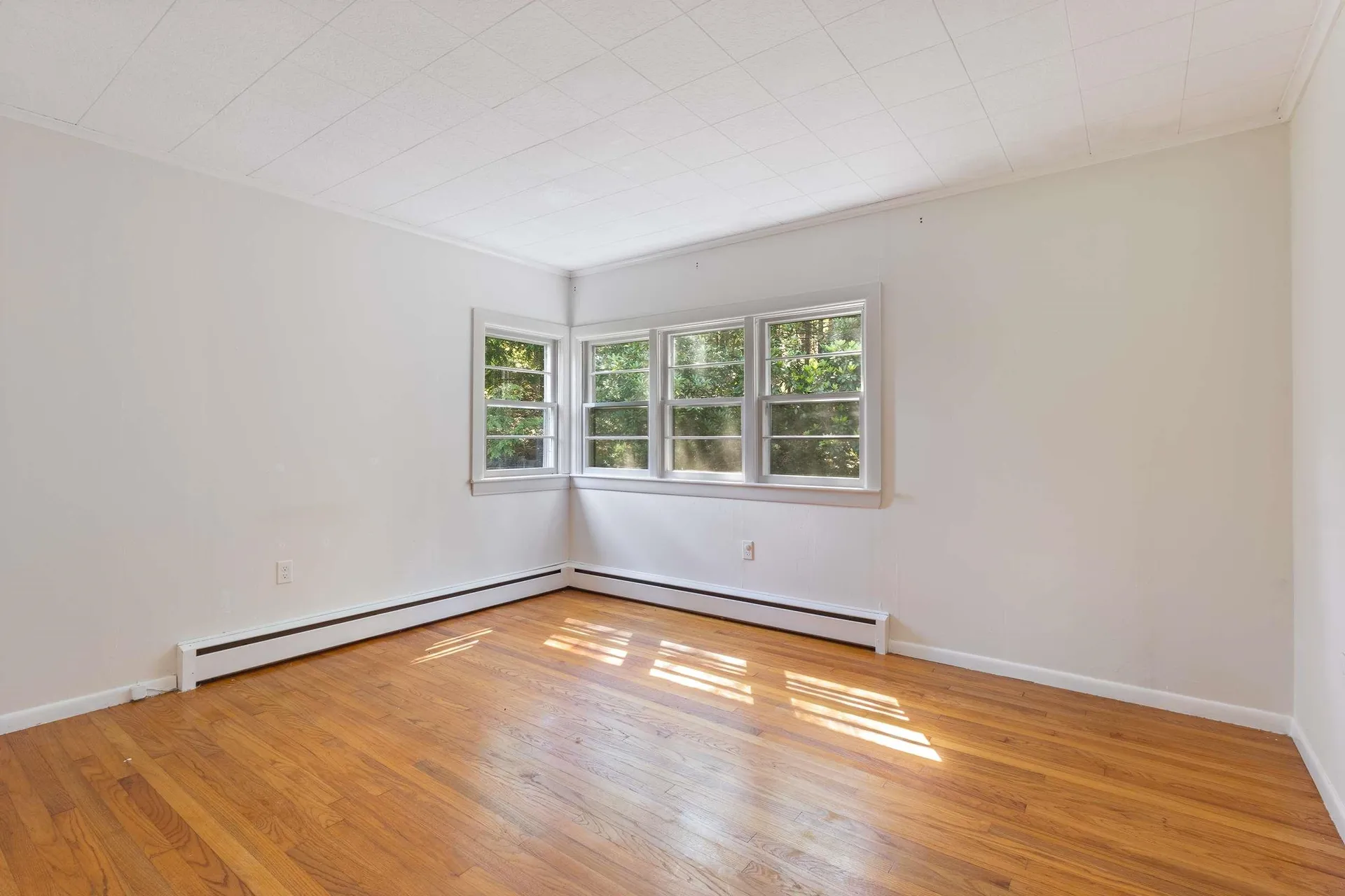 357 Southside Road York ME 03909-5136