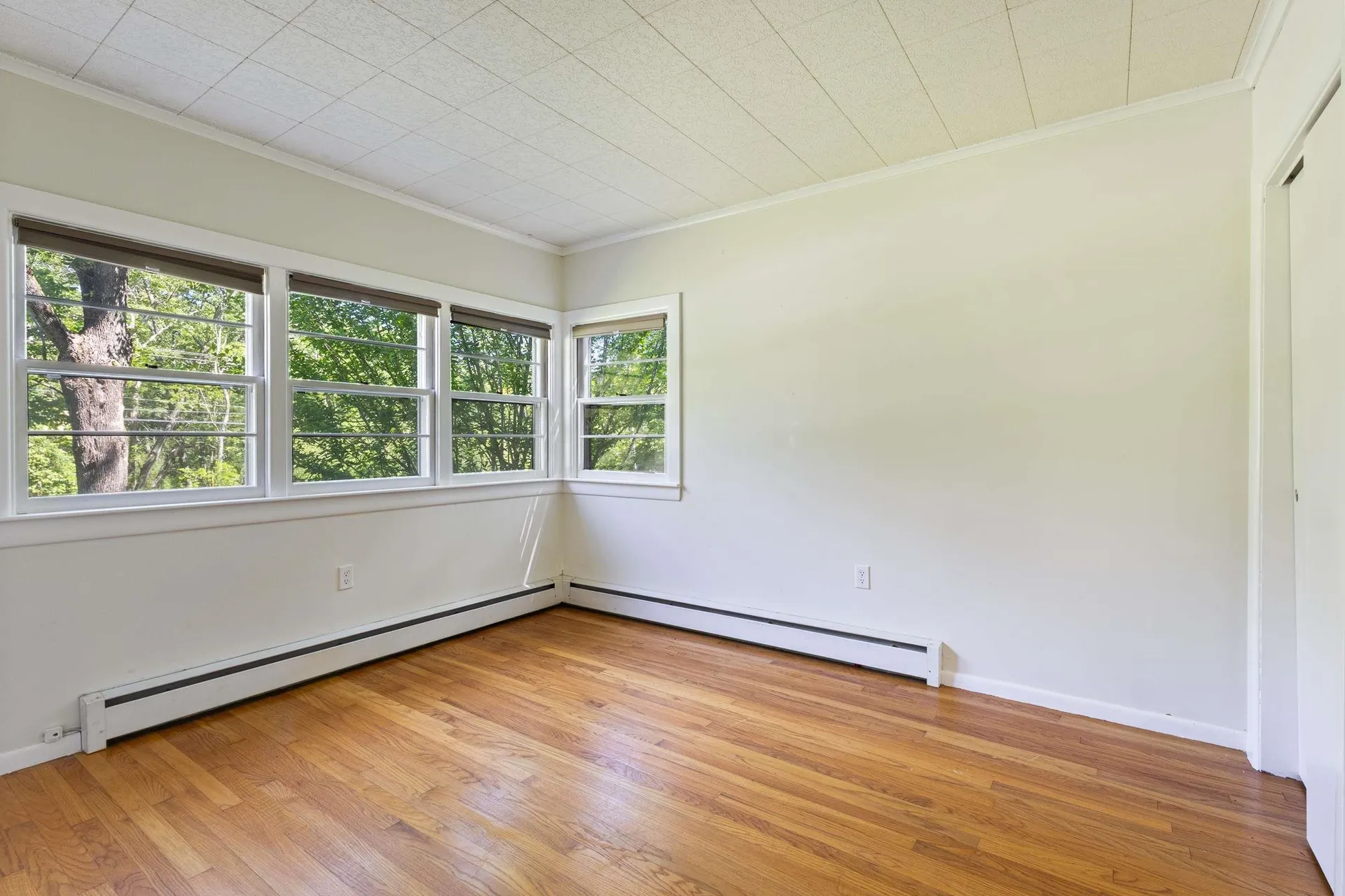 357 Southside Road York ME 03909-5136