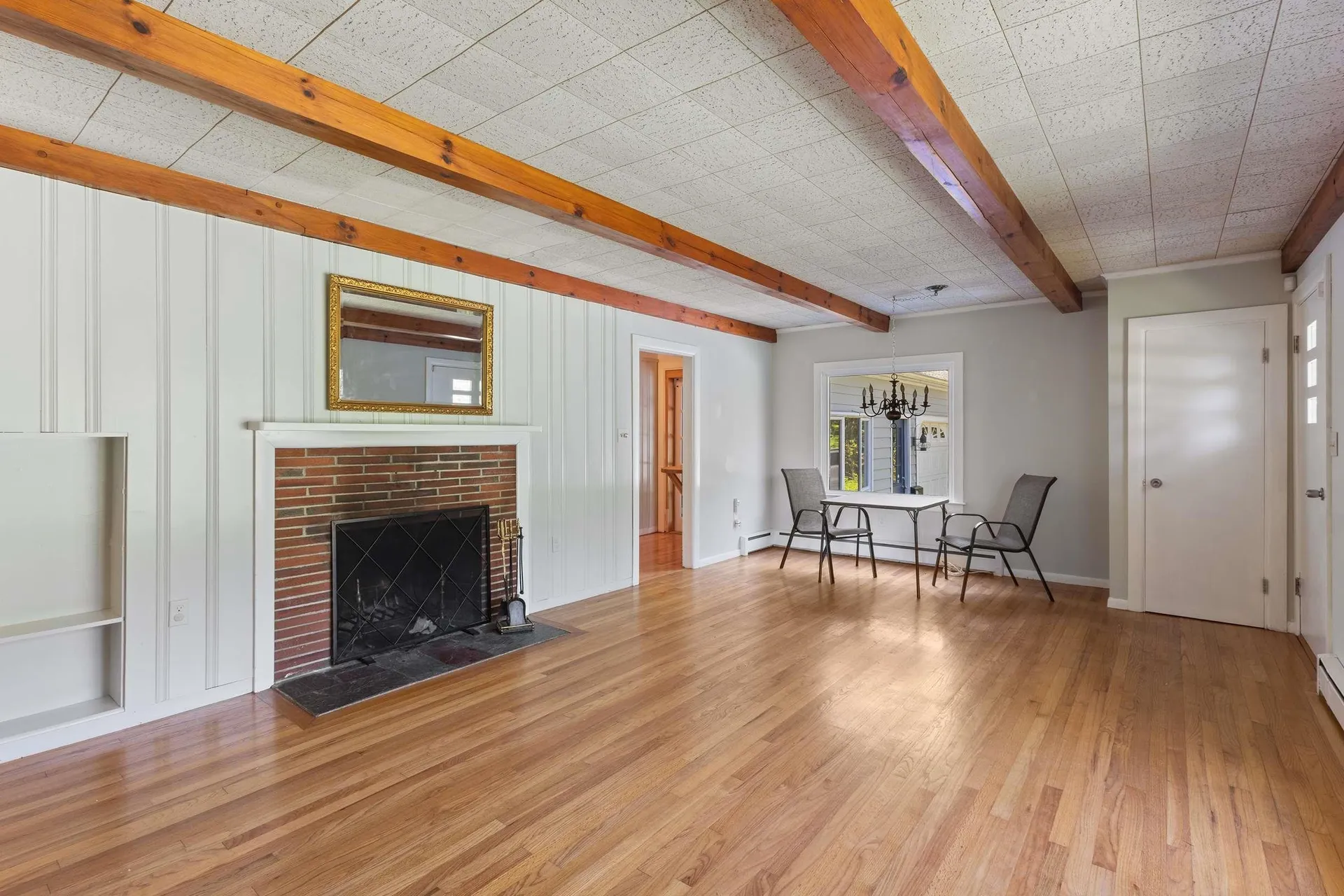 357 Southside Road York ME 03909-5136