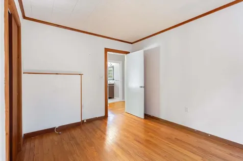 357 Southside Road York ME 03909-5136