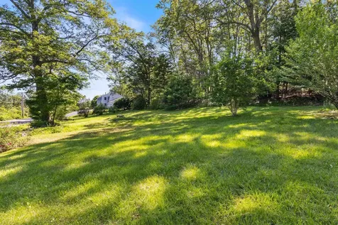 357 Southside Road York ME 03909-5136