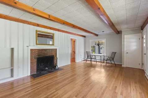 357 Southside Road York ME 03909-5136