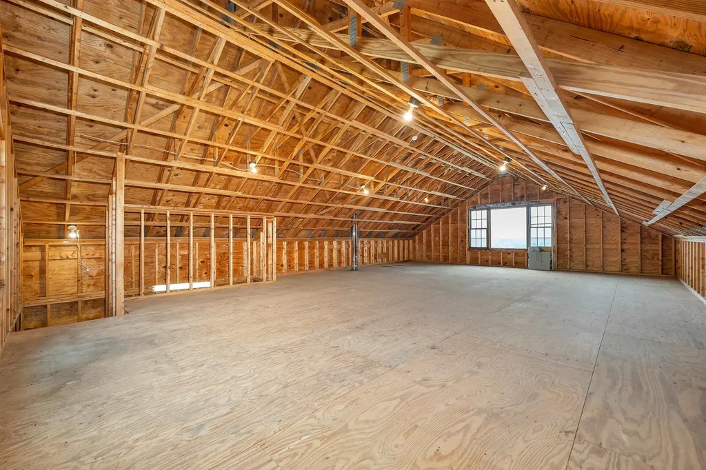 36 Blueberry Hill Road Wolfeboro NH 03894