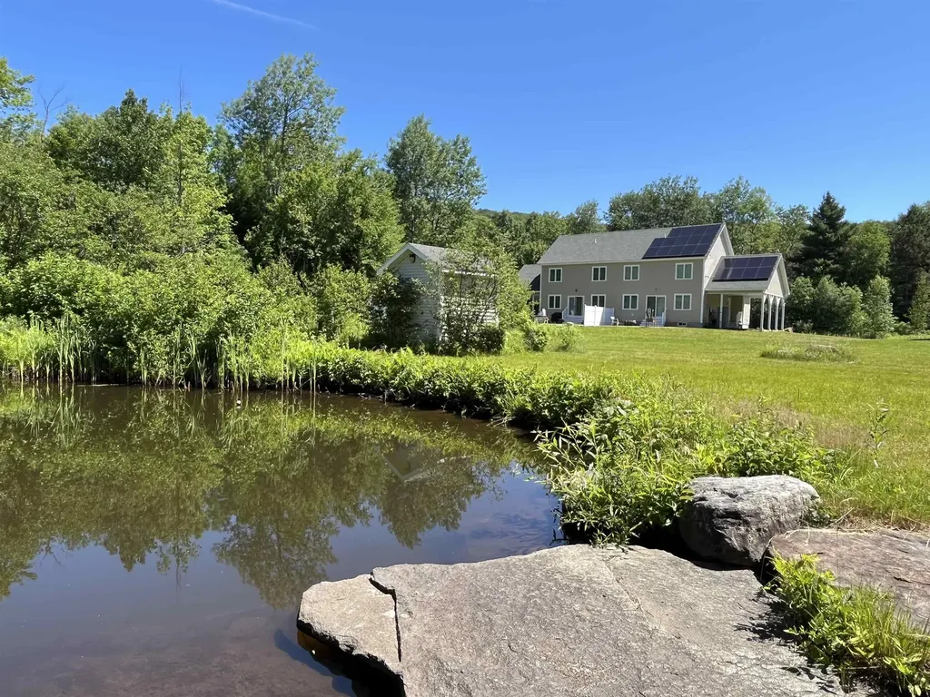 4a Junior's Way Dover VT 05356