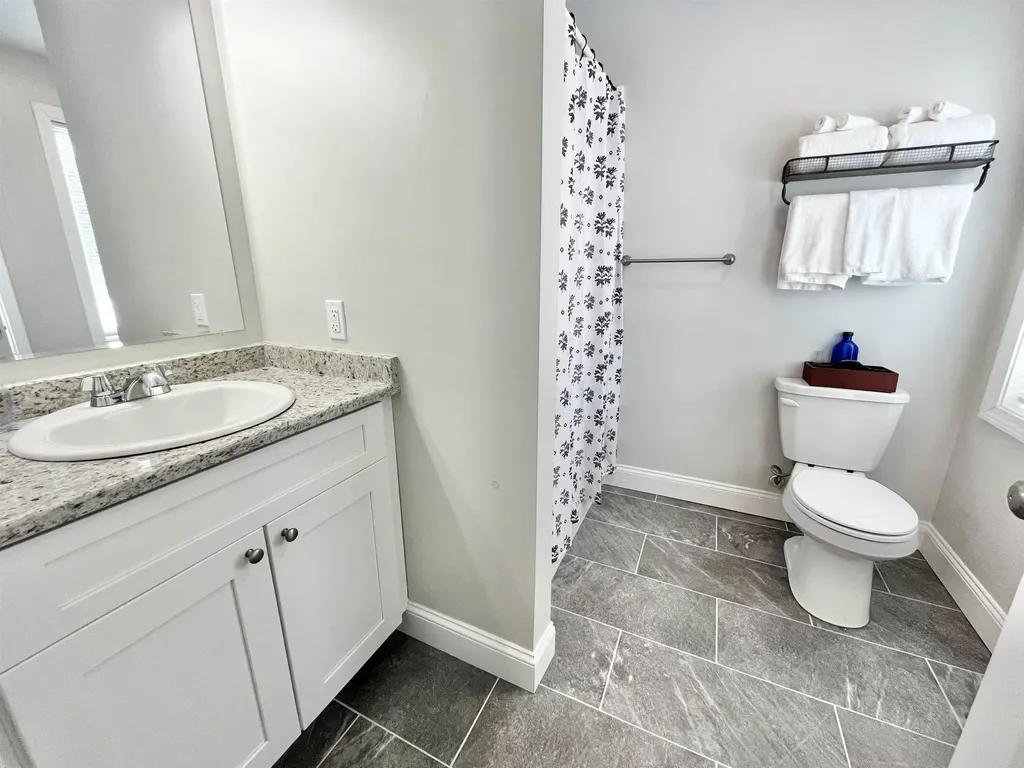 4a Junior's Way Dover VT 05356