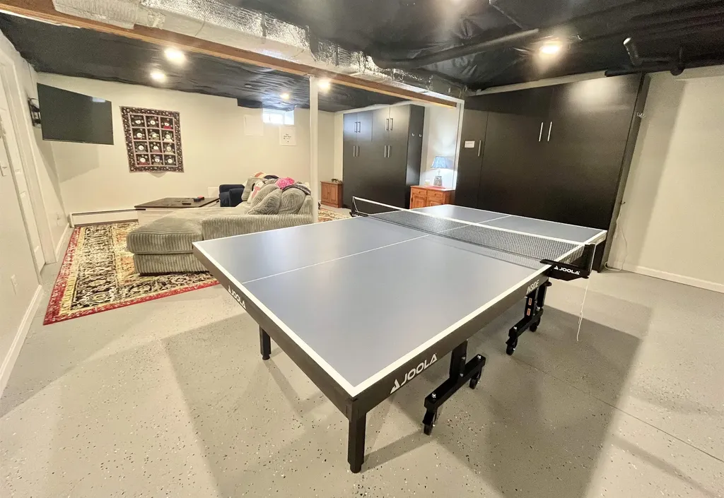 4a Junior's Way Dover VT 05356