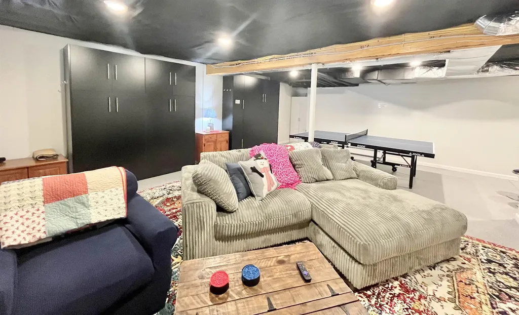 4a Junior's Way Dover VT 05356