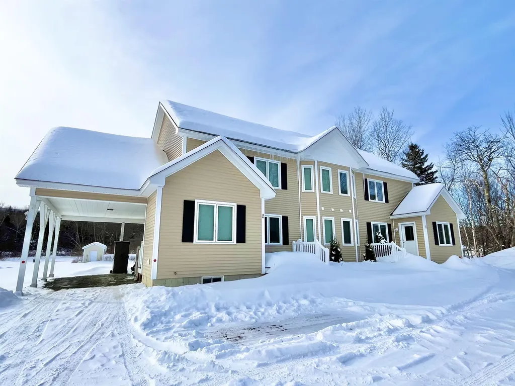 4a Junior's Way Dover VT 05356