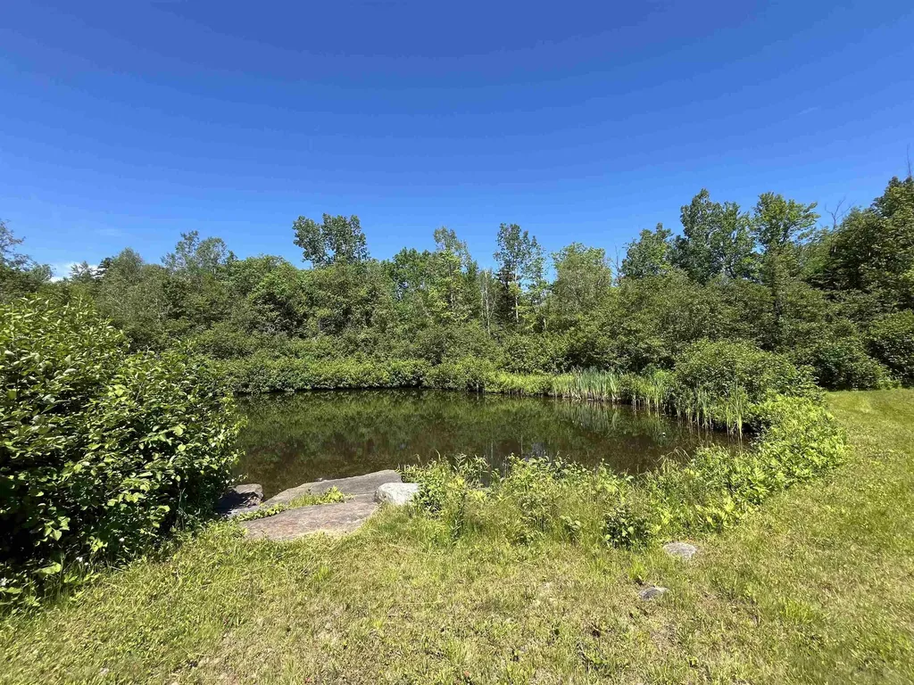 4a Junior's Way Dover VT 05356