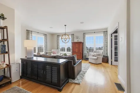 22 Ryan Farm Road Windham NH 03087