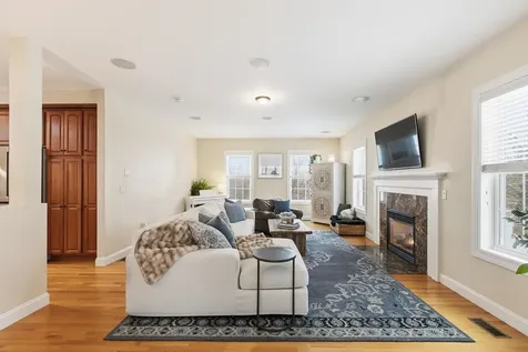 22 Ryan Farm Road Windham NH 03087