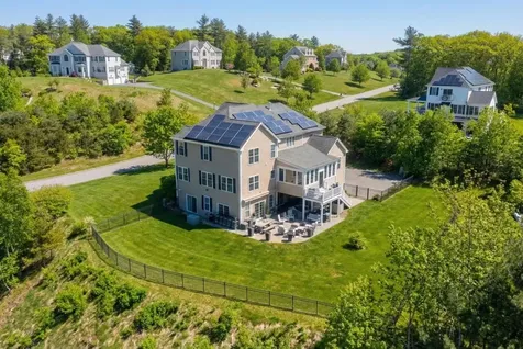 22 Ryan Farm Road Windham NH 03087