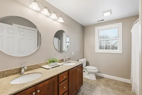 22 Ryan Farm Road Windham NH 03087