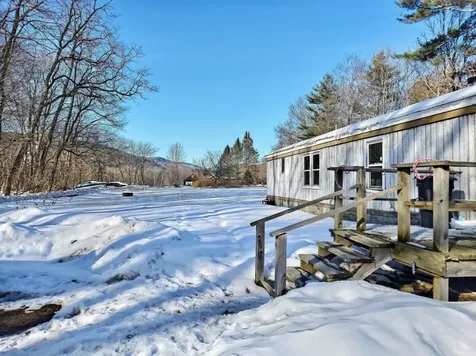 20 Monroe Drive Rumney NH 03266
