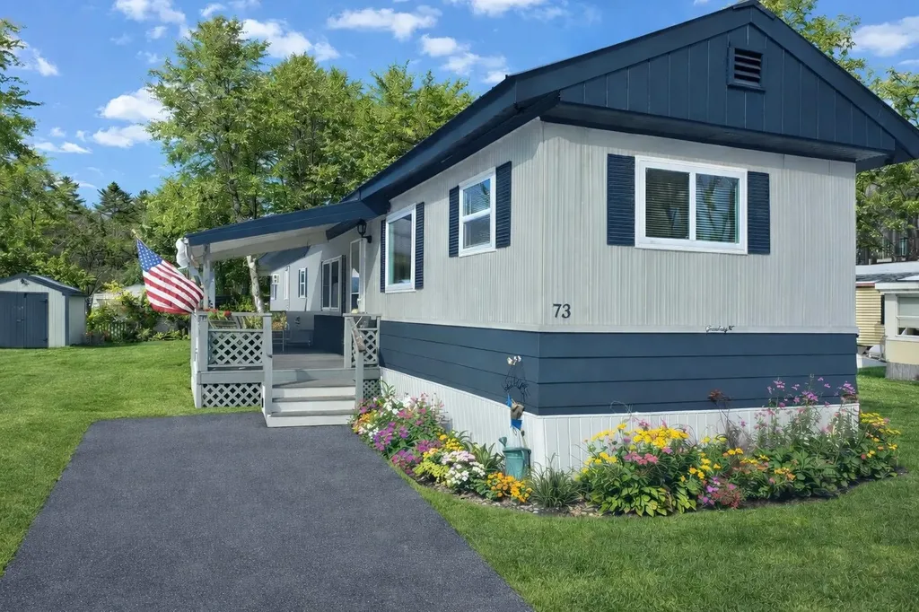 9 Sargent Place Gilford NH 03249