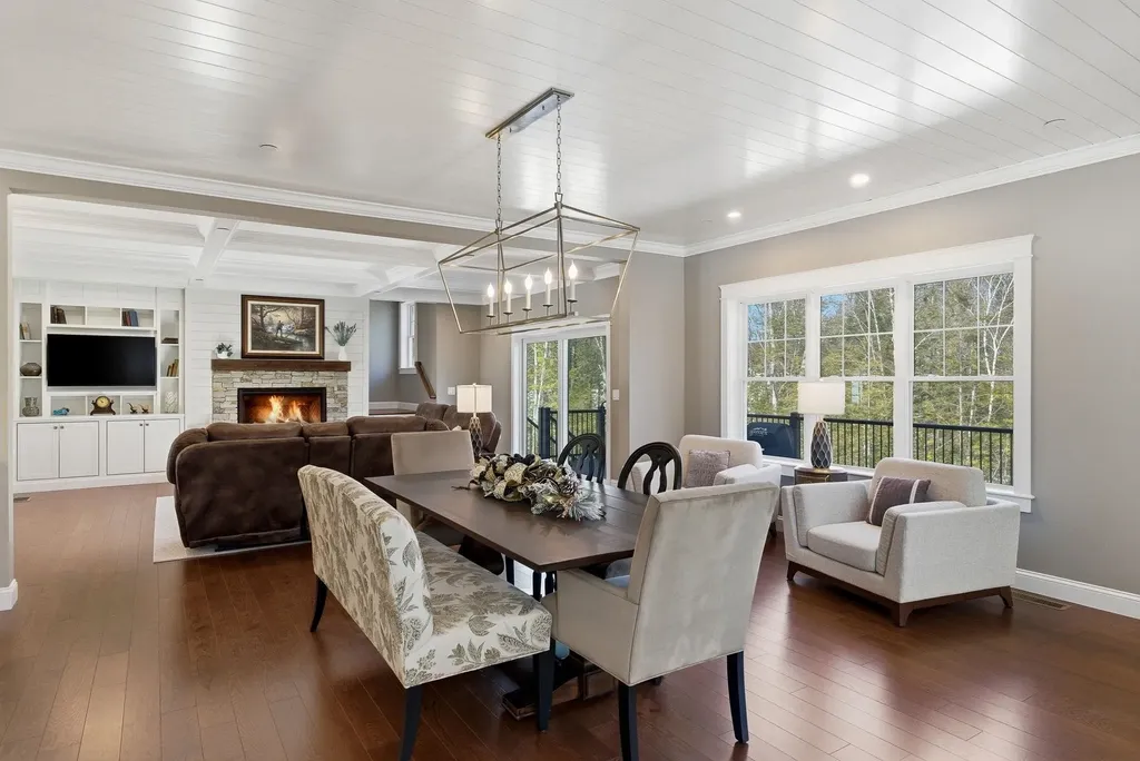 5 Sawmill Lane New Boston NH 03070