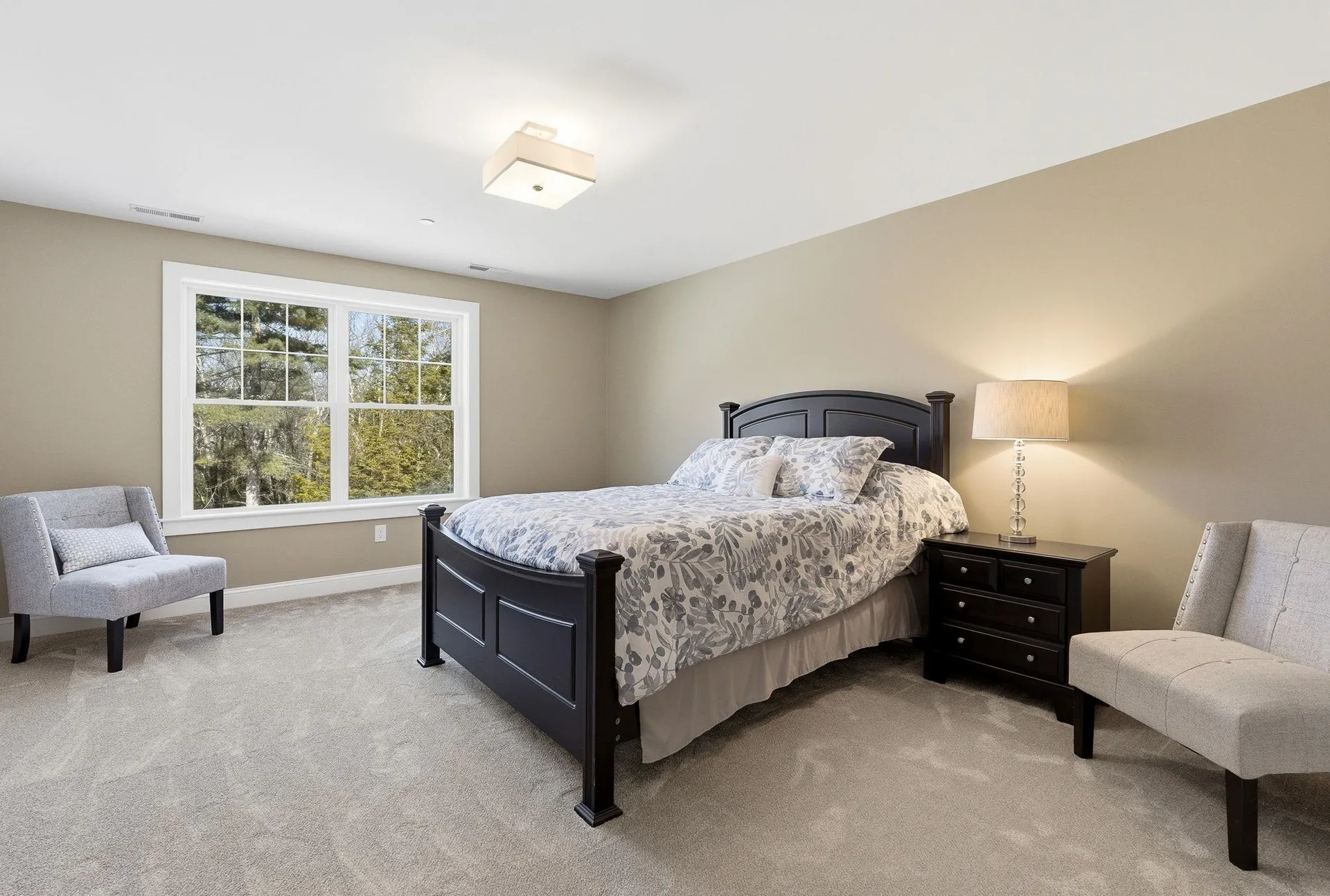 5 Sawmill Lane New Boston NH 03070