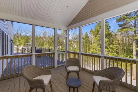 5 Sawmill Lane New Boston NH 03070