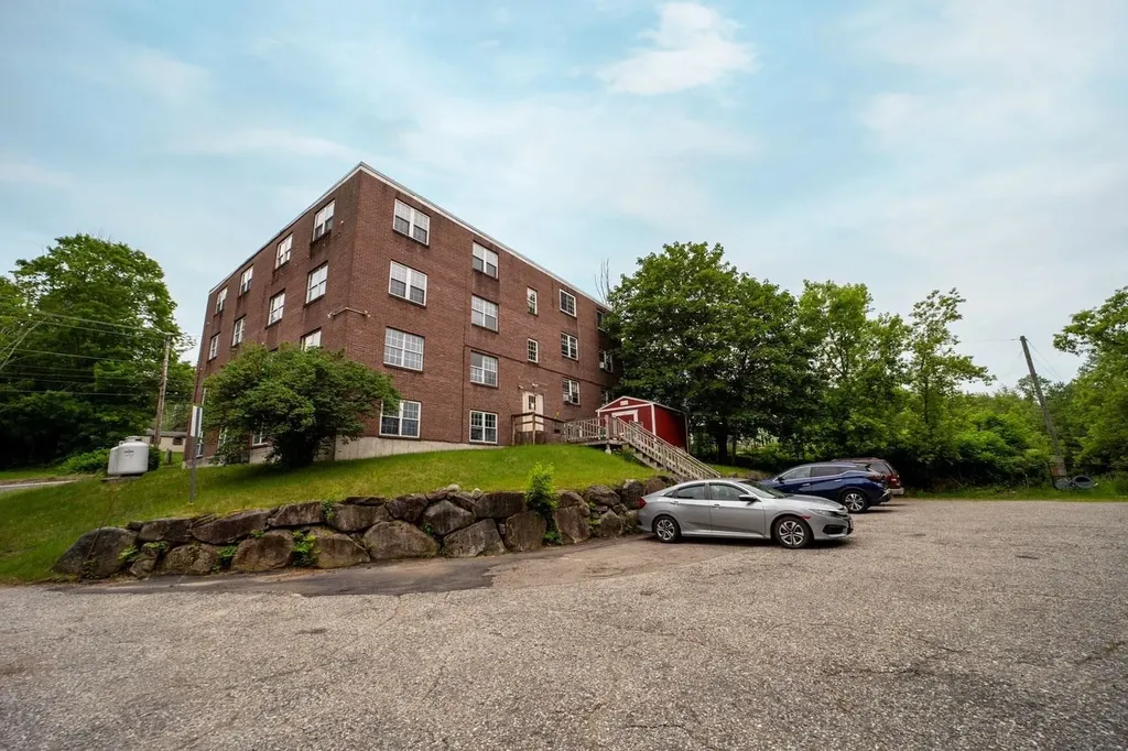 30 Beech Street Bristol NH 03222