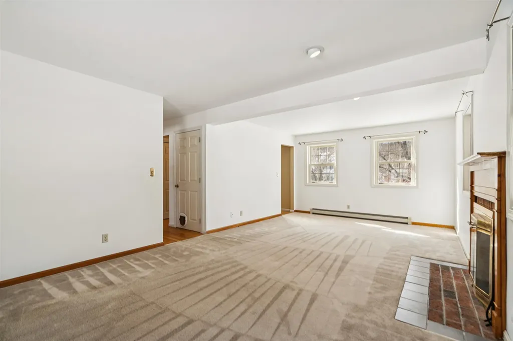 192 Cross Street Hartford VT 05001