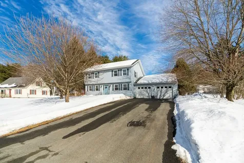 192 Cross Street Hartford VT 05001