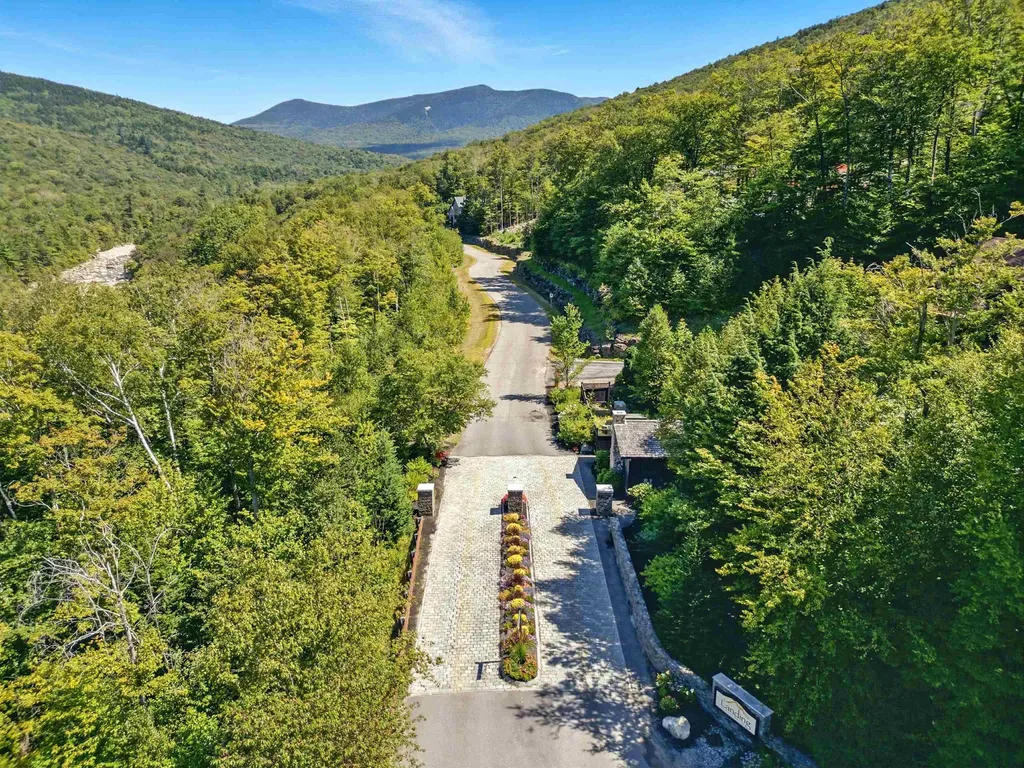 15 Hay Hill Road Lincoln NH 03251