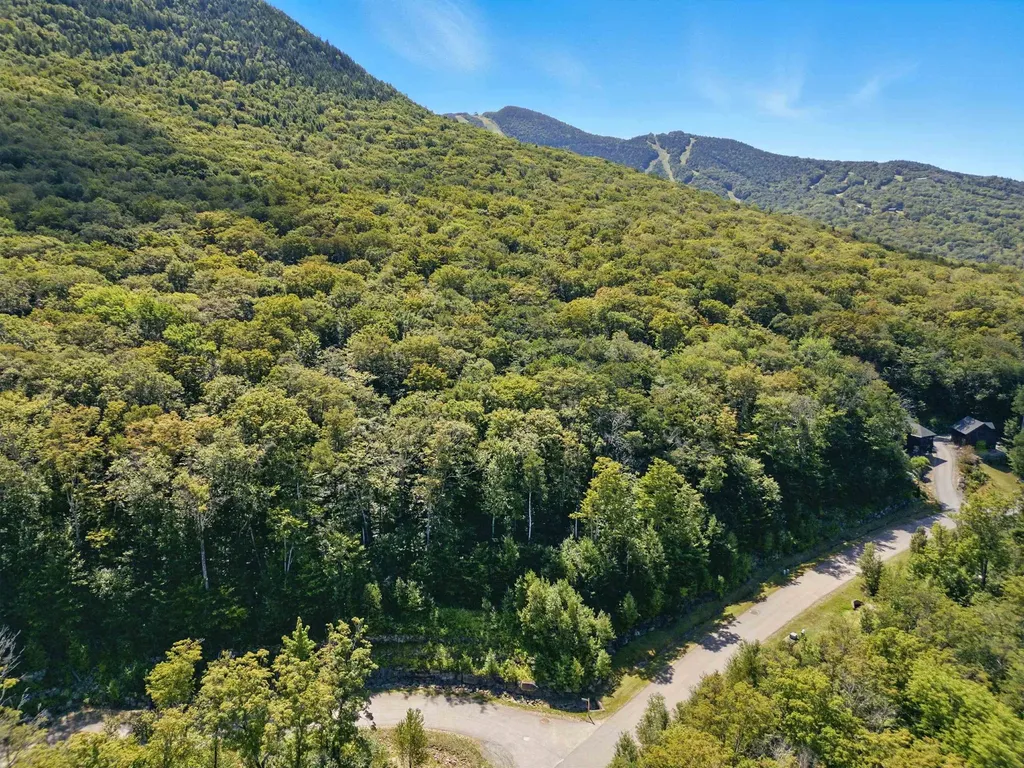 15 Hay Hill Road Lincoln NH 03251