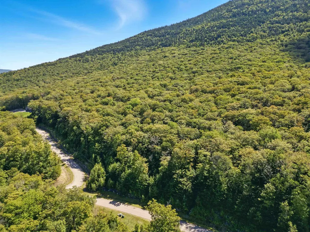 15 Hay Hill Road Lincoln NH 03251