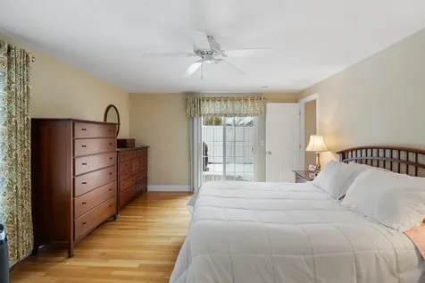28 Linden Drive Hampstead NH 03826