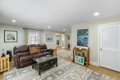 28 Linden Drive Hampstead NH 03826