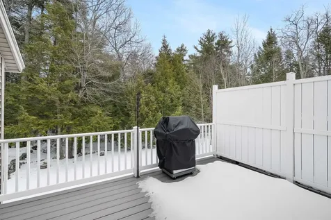 28 Linden Drive Hampstead NH 03826