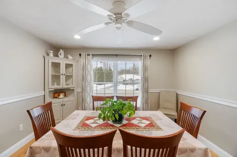 28 Linden Drive Hampstead NH 03826