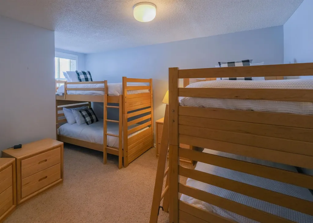 28 Fowler Road Ludlow VT 05149