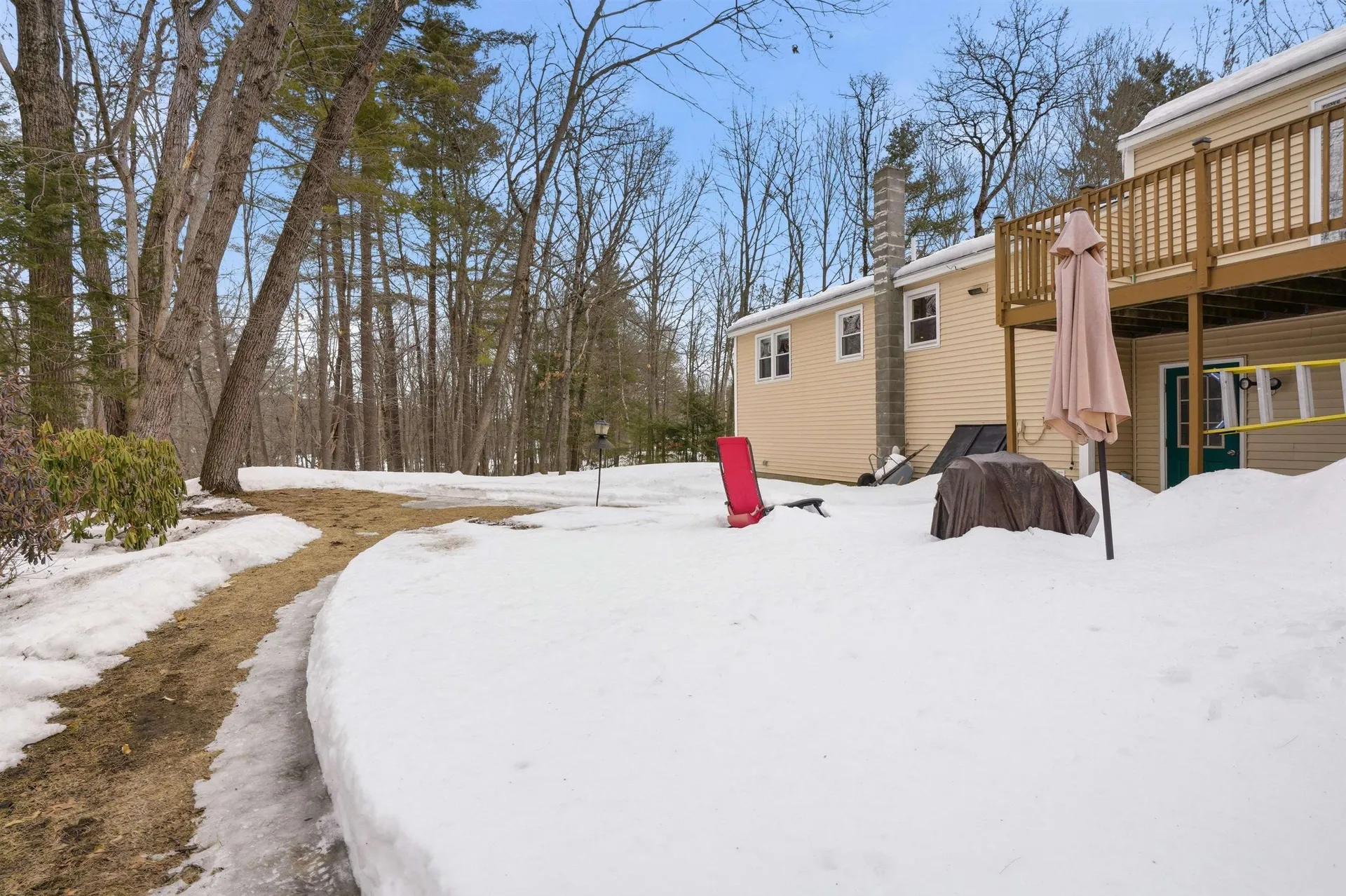 89 Moose Club Park Road Goffstown NH 03045