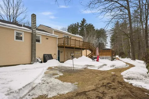 89 Moose Club Park Road Goffstown NH 03045