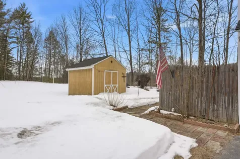 89 Moose Club Park Road Goffstown NH 03045