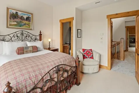 20 Inspiration Lane Stowe VT 05672